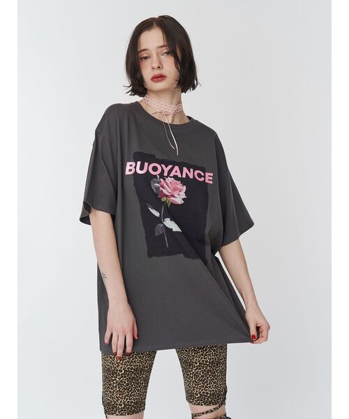 jouetie（ジュエティ）の「ローズプリントBigTシャツ（Tシャツ/カットソー・レディース・レッド/ブラック/オフホワイト・MEDIUM）」の8枚目の写真