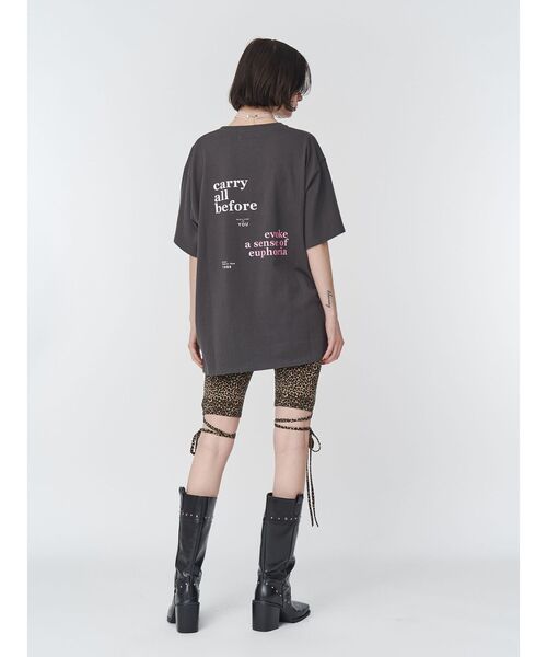 jouetie（ジュエティ）の「ローズプリントBigTシャツ（Tシャツ/カットソー・レディース・レッド/ブラック/オフホワイト・MEDIUM）」の9枚目の写真
