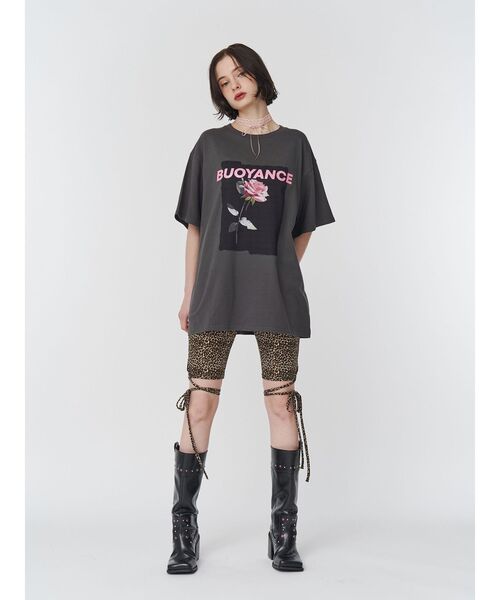 jouetie（ジュエティ）の「ローズプリントBigTシャツ（Tシャツ/カットソー・レディース・レッド/ブラック/オフホワイト・MEDIUM）」の10枚目の写真