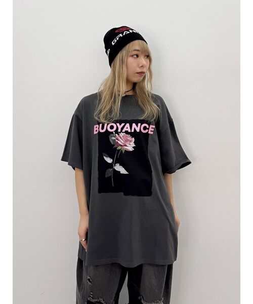 jouetie（ジュエティ）の「ローズプリントBigTシャツ（Tシャツ/カットソー・レディース・レッド/ブラック/オフホワイト・MEDIUM）」の22枚目の写真