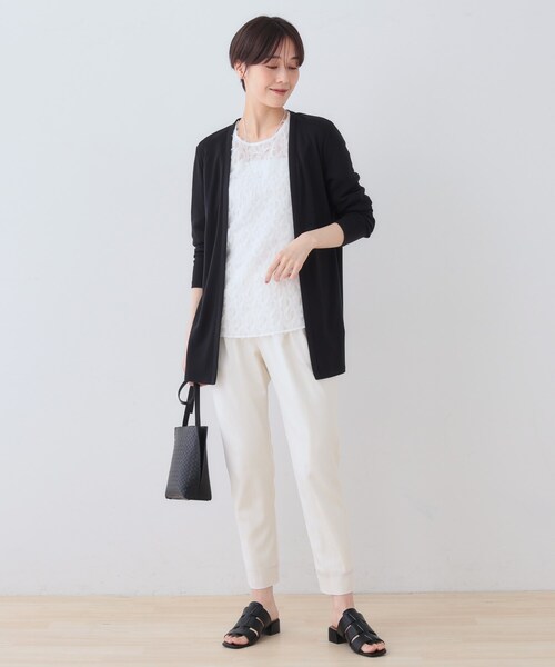 INDIVI（インディヴィ）の「【UVケア／接触冷感】ベーシック着流しカーディガン（カーディガン/ボレロ・レディース・ホワイト/ネイビー系5/ライトグレー系5/ブラック/ブラック系6・19/15 /13/05/40/38）」の13枚目の写真