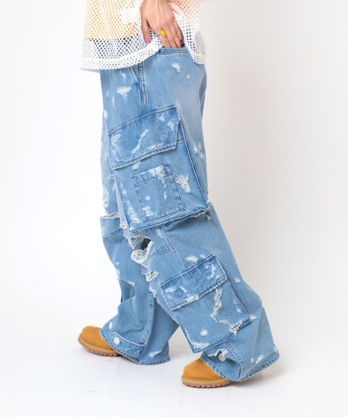 RNA(アールエヌエー)の「R4349 デザインカーゴポケットパンツ(カーゴパンツ・レディース・ライトインディゴブルー・MEDIUM)」の3枚目の写真