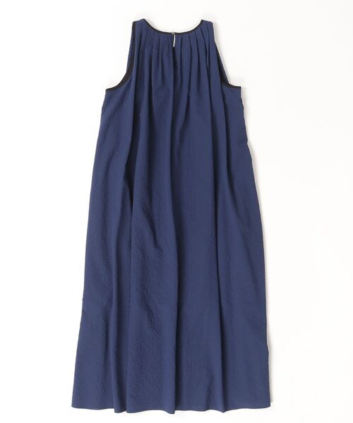 DROIT BELLO（ドロイトベロ）の「DROIT BELLO（ドロイトベロ）ネックタックアメスリワンピース（ワンピース・レディース・ネイビー・F）」の2枚目の写真