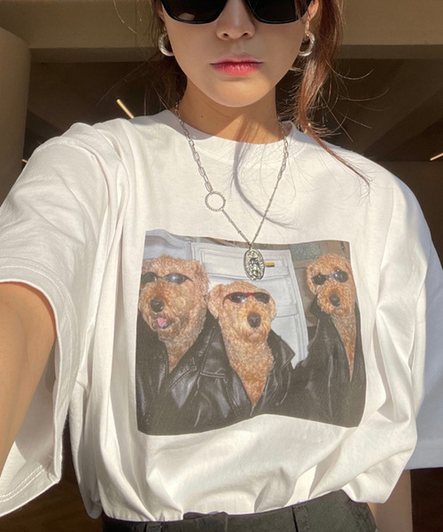 Girly Doll（ガーリードール）の「フォトプリントTシャツ（Tシャツ/カットソー・レディース・ホワイト/ブラック・F）」の2枚目の写真