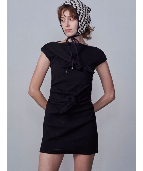 EMODA(エモダ)の「リボンギャザーミニワンピース(ワンピース・レディース・ブラック/ブラウン・FREE)」の16枚目の写真