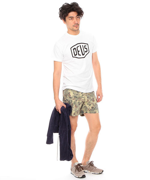 DEUS EX MACHINA（デウスエクスマキナ）の「DEUS EX MACHINA / Shield Tee（Tシャツ/カットソー・メンズ・ホワイト/ブラック/ネイビー・X-SMALL/MEDIUM/SMALL）」の4枚目の写真