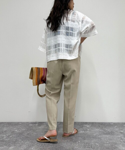 fredy emue（フレディエミュ）の「ドライポリイージーテーパードパンツ（その他パンツ・レディース・ベージュ/ブラック/アイボリー・38/36）」の22枚目の写真