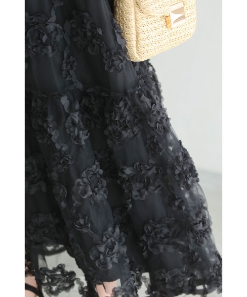 cawaii（カワイイ）の「（黒）ふわふわと花が浮かぶ2重チュールミディアムスカート（スカート・レディース・ブラック・FREE）」の5枚目の写真