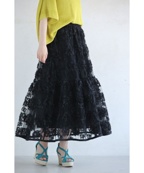 cawaii（カワイイ）の「（黒）ふわふわと花が浮かぶ2重チュールミディアムスカート（スカート・レディース・ブラック・FREE）」の7枚目の写真