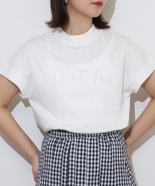 EGLANTINE(エグランティーヌ)の「EGLANTINE MICAスパンコールロゴ半袖Tシャツ【日本製】(Tシャツ/カットソー・レディース・ブラック/イエロー/オフホワイト/ラベンダー/シルバーグレー・40)」の1枚目の写真