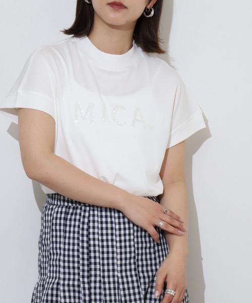 EGLANTINE(エグランティーヌ)の「EGLANTINE MICAスパンコールロゴ半袖Tシャツ【日本製】(Tシャツ/カットソー・レディース・ブラック/イエロー/オフホワイト/ラベンダー/シルバーグレー・40)」の7枚目の写真