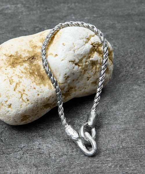 GILD ギルド / Twist double chain atypical hook bracelet シルバー 
