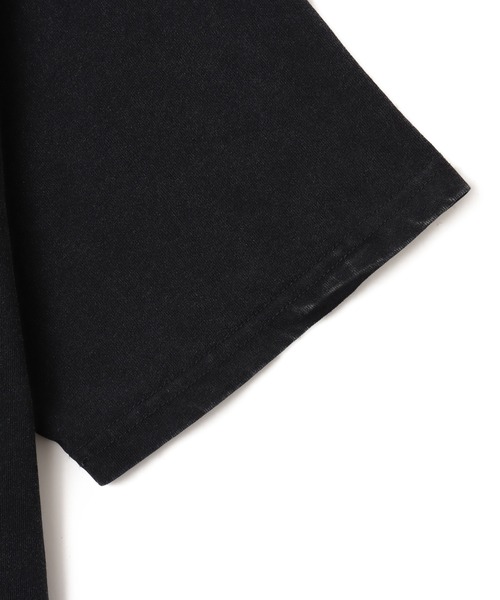 EVERLAST(スポーツ・ライフスタイル)（エバーラスト）の「atmos x EVERLAST Vintage Finish T-shirt / アトモス x エバーラスト ヴィンテージ フィニッシュ Tシャツ【SP】（Tシャツ/カットソー・メンズ・ブラック・XL/L/M）」の4枚目の写真