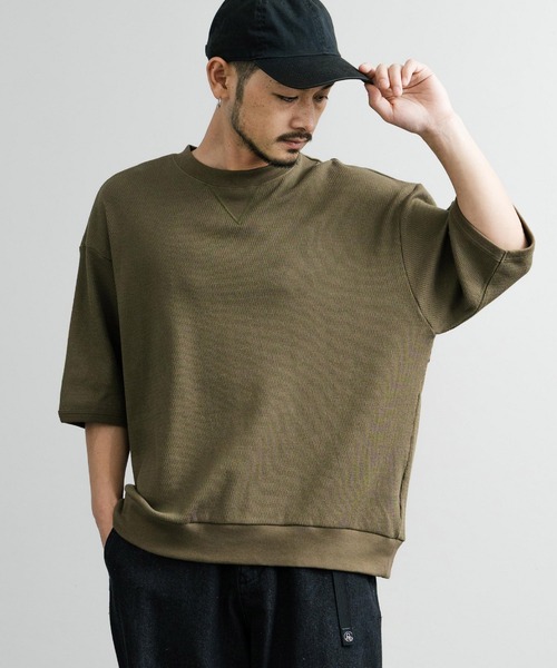 Audience（オーディエンス）の「Upscape Audience アップスケープオーディエンス 日本製 国産泉州ハニカムサーマルニット7.45オンススウェットライクTシャツ AUD6613（Tシャツ/カットソー・メンズ・ブラック/オリーブ/ネイビー/スミクロ・L/M）」の3枚目の写真