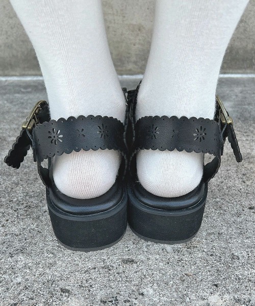 F i.n.t(フィント)の「レース風カットワーク厚底サンダル/ fint フィント(サンダル・レディース・オフホワイト/ブラック・S/M/L)」の12枚目の写真