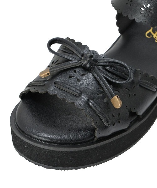 F i.n.t(フィント)の「レース風カットワーク厚底サンダル/ fint フィント(サンダル・レディース・オフホワイト/ブラック・S/M/L)」の18枚目の写真