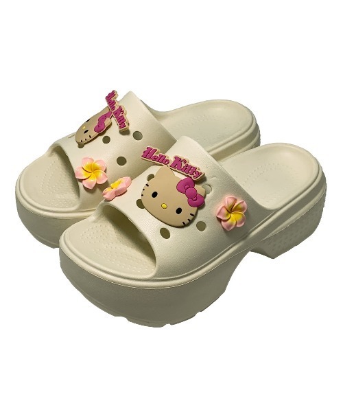 VIBGYOR(ヴィブジョー)の「【Sanrio】サンリオキャラクターズ花飾り付き厚底ヒールサンダル(MA)(サンダル・レディース・ブラック/ピンク/ホワイト/パープル・L/M)」の2枚目の写真