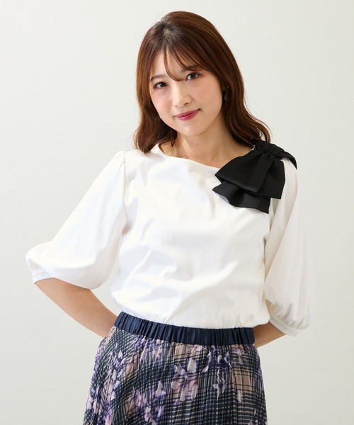 Rose Tiara(ローズティアラ)の「【接触冷感/綿100%/手洗いOK】ビッグリボンカットソー(Tシャツ/カットソー・レディース・オフホワイト/ブラック・38/42/46)」の17枚目の写真