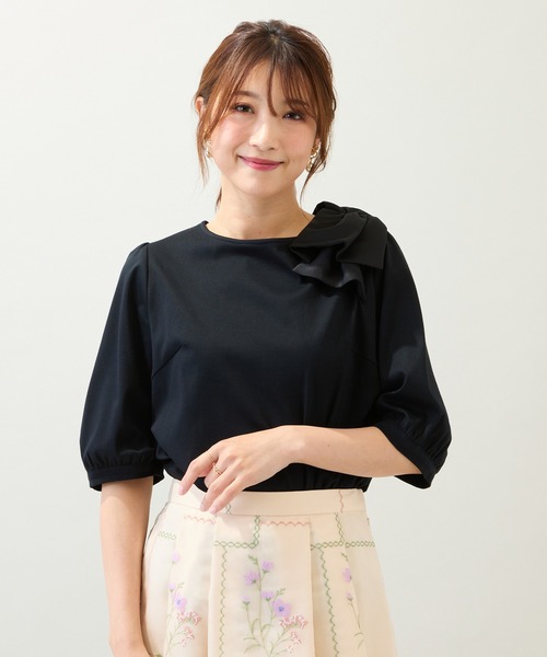 Rose Tiara(ローズティアラ)の「【接触冷感/綿100%/手洗いOK】ビッグリボンカットソー(Tシャツ/カットソー・レディース・オフホワイト/ブラック・38/42/46)」の13枚目の写真