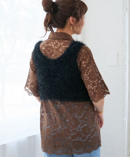 le.coeur blanc（ルクールブラン）の「シャギーUネックベスト（ベスト・レディース・ブラック/グレイッシュベージュ・38）」の11枚目の写真