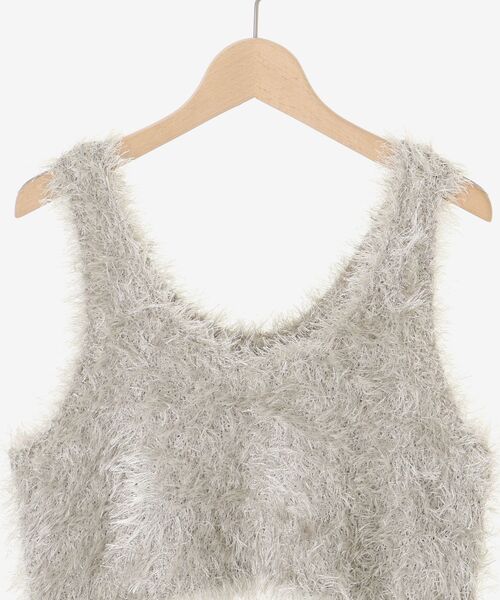 le.coeur blanc（ルクールブラン）の「シャギーUネックベスト（ベスト・レディース・ブラック/グレイッシュベージュ・38）」の17枚目の写真