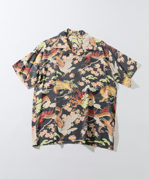 SUN SURF(サンサーフ)の「SUN SURF / サンサーフ ザ トライアングラー ファイト(シャツ/ブラウス・メンズ・ブラック・X-LARGE/LARGE)」の1枚目の写真