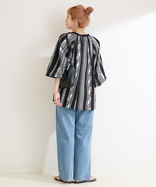 B.C STOCK(ベーセーストック)の「手洗い可 / ジャカードスキッパーブラウス(シャツ/ブラウス・レディース・ホワイト/ブラック・FREE)」の6枚目の写真