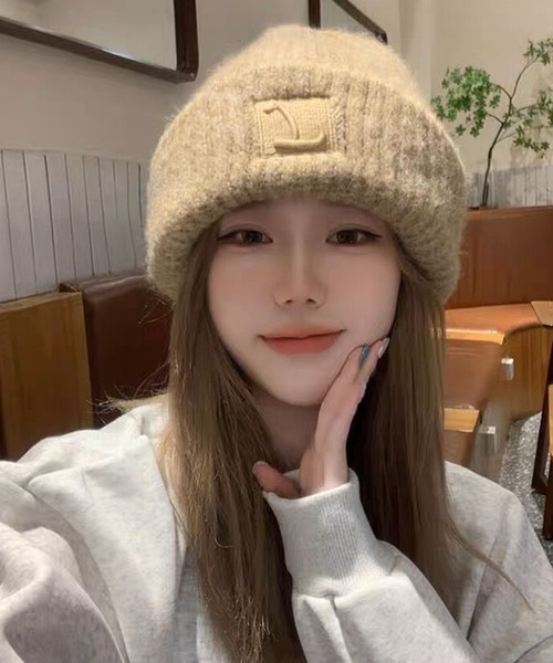 c.u.l（シーユーエル）の「ワンポイント リブデザイン ニットキャップ cula1229（ニットキャップ/ビーニー・レディース・アイボリー/ブラック/グレー/ベージュ・FREE）」の6枚目の写真