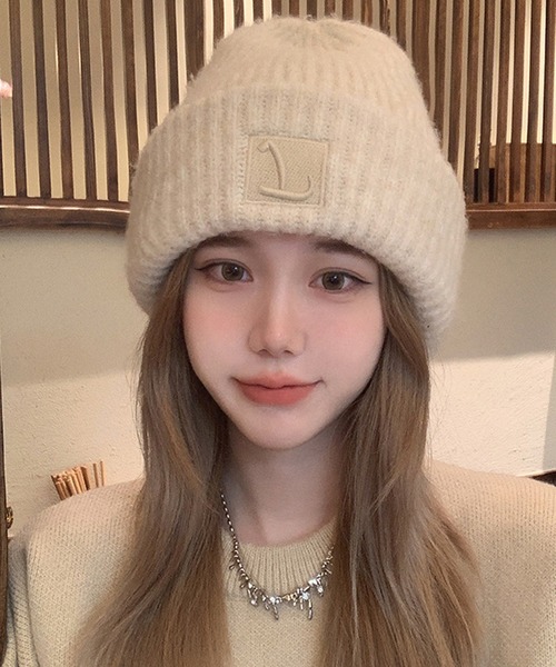 c.u.l（シーユーエル）の「ワンポイント リブデザイン ニットキャップ cula1229（ニットキャップ/ビーニー・レディース・アイボリー/ブラック/グレー/ベージュ・FREE）」の8枚目の写真