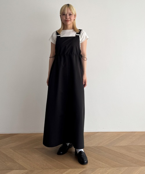 CANAL JEAN(キャナルジーン)の「サイドラインジャンパ―スカート(ジャンパースカート・レディース・ブラック/チャコール・マルチサイズ)」の12枚目の写真