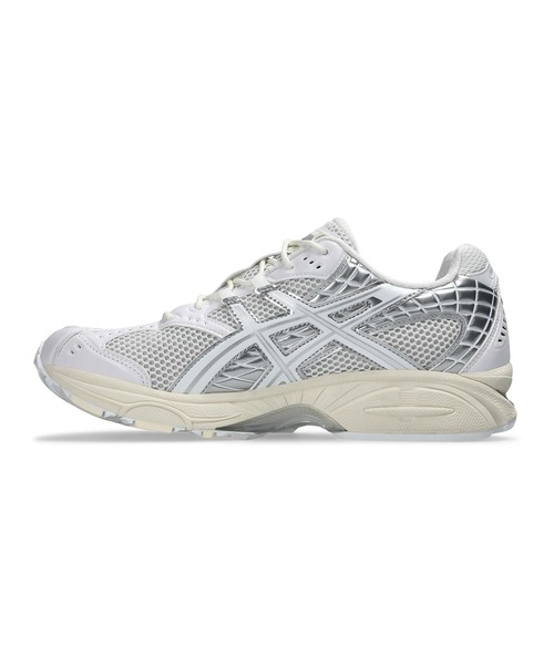 ASICS(アシックス)の「GEL-NIMBUS 10.1 / ゲルニンバス 10.1(スニーカー・メンズ・ホワイト×シルバー・24/24.5/28/29/23.5/25/23/25.5/27/26/26.5/27.5/28.5)」の5枚目の写真