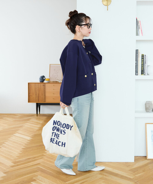 FREAK'S STORE（フリークスストア）の「限定展開　金ボタン ニット カーディガン（カーディガン/ボレロ・レディース・グレー/オフホワイト/ブラック/ネイビー/レッド/ブラウン・ﾌﾘ-）」の15枚目の写真