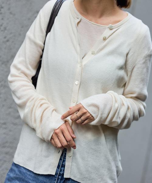 FRAMeWORK(フレームワーク)の「≪追加≫スイビコットンリブカーディガン(カーディガン/ボレロ・レディース・チャコールグレー/ブルー/アイボリー・FREE)」の2枚目の写真
