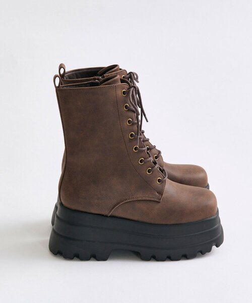 OLIVE des OLIVE（オリーブデオリーブ）の「レースアップ厚底ショートブーツ（ブーツ・レディース・ブラック/ブラウン・MEDIUM/SMALL/LARGE）」の9枚目の写真