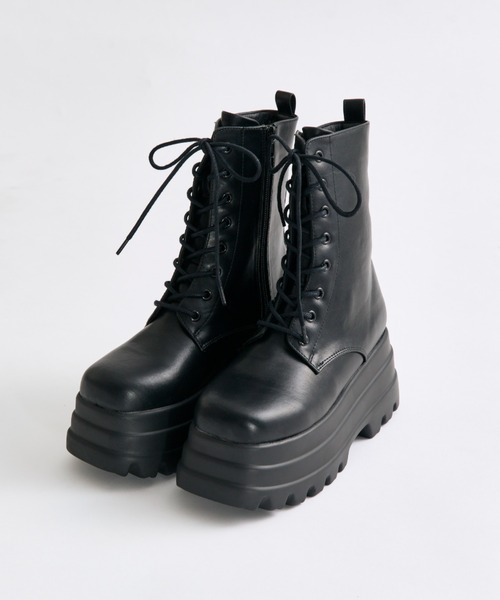 OLIVE des OLIVE（オリーブデオリーブ）の「レースアップ厚底ショートブーツ（ブーツ・レディース・ブラック/ブラウン・MEDIUM/SMALL/LARGE）」の16枚目の写真