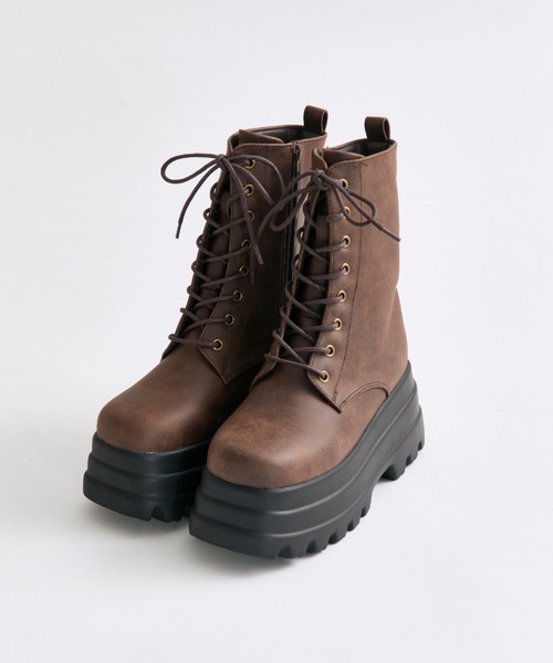 OLIVE des OLIVE（オリーブデオリーブ）の「レースアップ厚底ショートブーツ（ブーツ・レディース・ブラック/ブラウン・MEDIUM/SMALL/LARGE）」の17枚目の写真