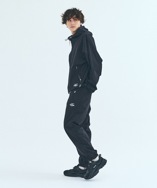 417 EDIFICE(フォーワンセブンエディフィス)の「ワッシャーナイロン utility パンツ(その他パンツ・メンズ・ブラック/ベージュ・LARGE/MEDIUM/SMALL)」の11枚目の写真