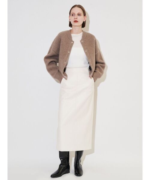 ELENDEEK(エレンディーク)の「フェイクレザースカート(スカート・レディース・ブラック/オフホワイト/ブラウン・02/01)」の17枚目の写真