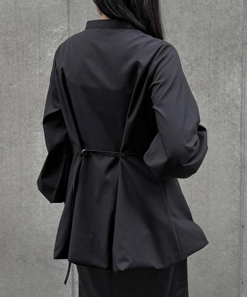 &g'aime(アンジェム)の「【&g'aime】ペプラムバールンブラウス Peplum Balloon Blouse(シャツ/ブラウス・レディース・チャコールグレー/ブラック/モカ・FREE)」の7枚目の写真