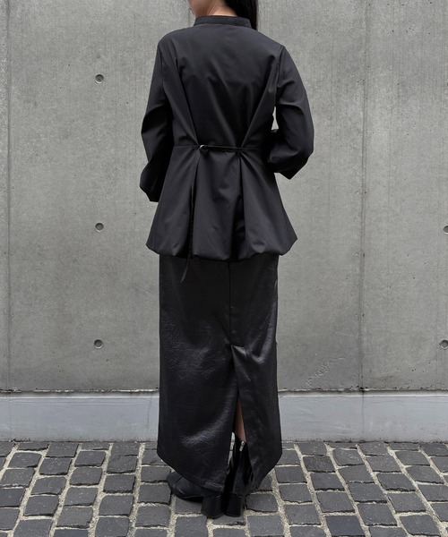 &g'aime(アンジェム)の「【&g'aime】ペプラムバールンブラウス Peplum Balloon Blouse(シャツ/ブラウス・レディース・チャコールグレー/ブラック/モカ・FREE)」の13枚目の写真