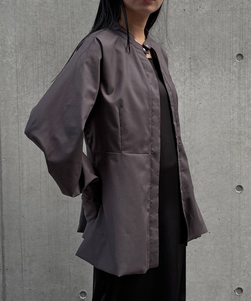 &g'aime(アンジェム)の「【&g'aime】ペプラムバールンブラウス Peplum Balloon Blouse(シャツ/ブラウス・レディース・チャコールグレー/ブラック/モカ・FREE)」の18枚目の写真