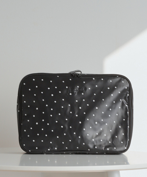 IENA ENFANT(イエナアンファン)の「《追加》【BASIC】トラベルポーチ LARGE(ポーチ・レディース・ブラック系その他/ホワイト/ホワイト系その他/ブラック・FREE)」の4枚目の写真