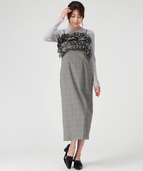 MISCH MASCH(ミッシュマッシュ)の「2025秋冬新作 ダブルフリルキャミワンピース(ジャンパースカート・レディース・ブラック×ホワイト/ベージュ/グレー・M/S)」の13枚目の写真