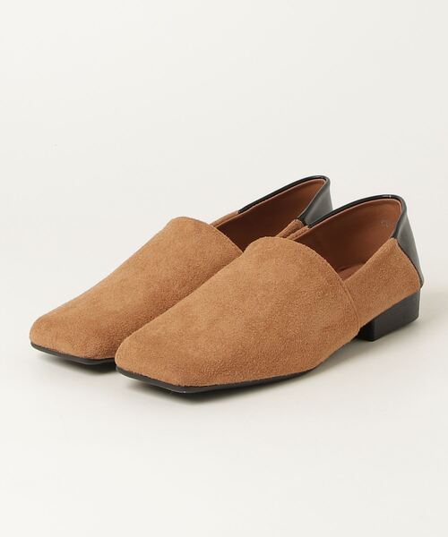 Lutim by u(ルチバイユー)の「Soft suede square flat shoes / ソフトスエードスクエアフラットシューズ(パンプス・レディース・ブラック/キャメル・24.5/23.5)」の6枚目の写真