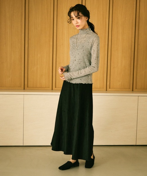 Lutim by u(ルチバイユー)の「Soft suede square flat shoes / ソフトスエードスクエアフラットシューズ(パンプス・レディース・ブラック/キャメル・24.5/23.5)」の15枚目の写真