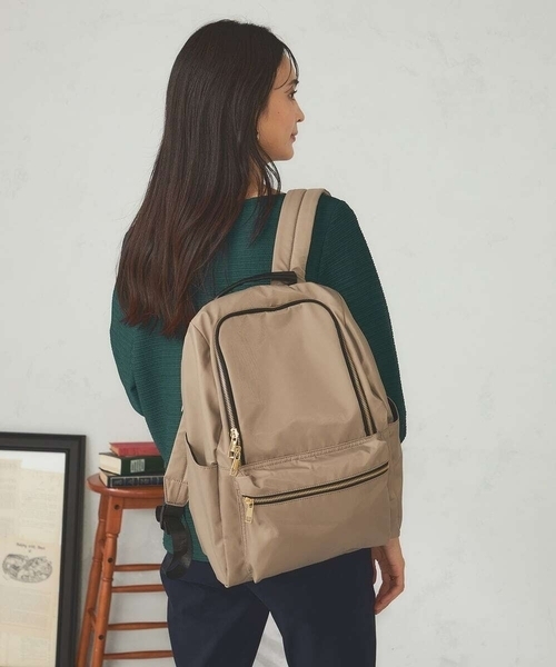 a.v.v(アーヴェヴェ)の「【多機能/A4収納可能】ナイロンリュック(バックパック/リュック・レディース・ブラウン/ブラック/ネイビー・38)」の9枚目の写真