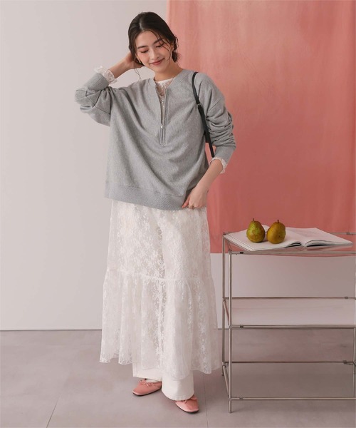 titivate（ティティベイト）の「フロントジップゆるっとスウェットプルオーバー（スウェット・レディース・クリーム/グレー/オフホワイト/ネイビー/オートミール・M/L）」の17枚目の写真