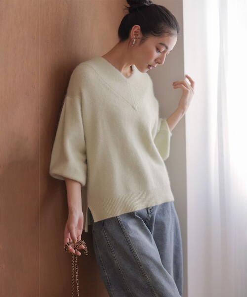 セール】フラッフィーファーVネック ニット（ニット/セーター）｜組曲