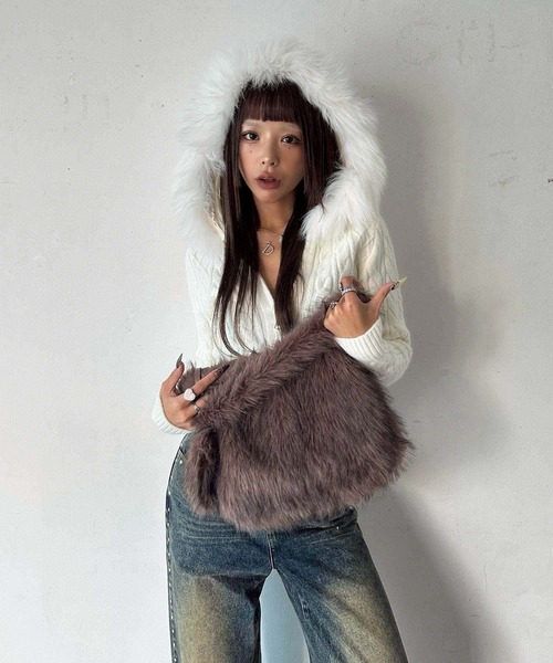 ミニポーチ付き ファーバッグ（ハンドバッグ）｜d.i.a.（ダイヤ）の