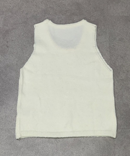 SHEPP(シープ)の「【2点セット】ニットタンクトップ+ Vネックニットトップス(ニット/セーター・レディース・ベージュ/サックスブルー/アイボリー/グレー・F)」の14枚目の写真